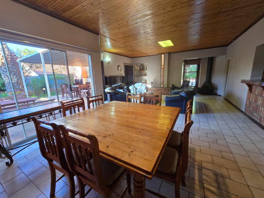 4 Bedroom Property for Sale in Universitas Ridge Free State